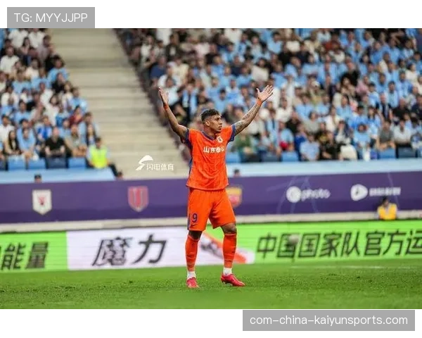 吉达联合主场迎战利雅得体育 凭借本泽马破门拿下关键三分