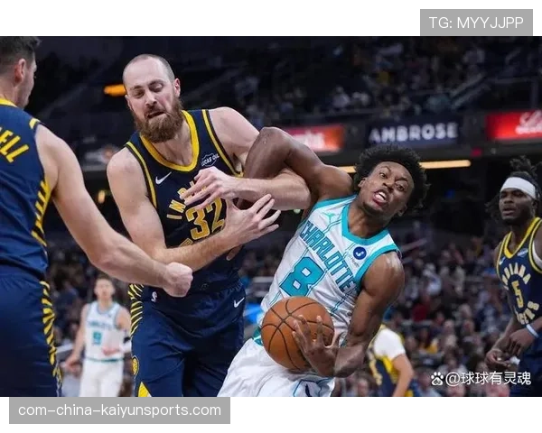 黄蜂三球十记三分投射盛宴 奇才防守策略调整迟缓遭外线碾压 黄蜂三球十记三分投射盛宴 奇才防守策略调整迟缓遭外线碾压