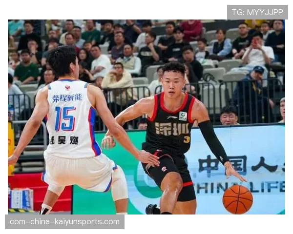 深圳贺希宁场均20.1分荣膺常规赛MVP 本土核心迎来生涯巅峰